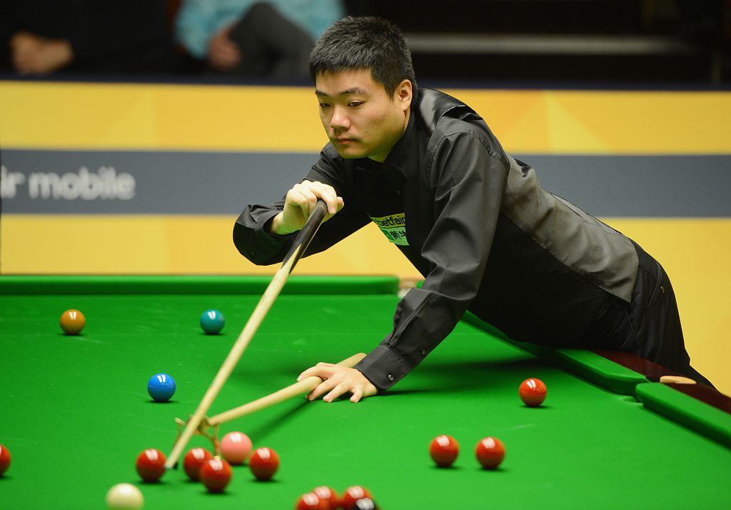 定了更加光 定了更加光