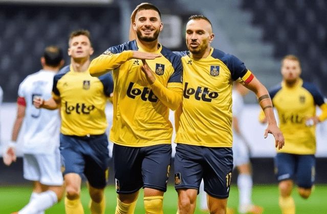 足球圈引起 足球圈引起